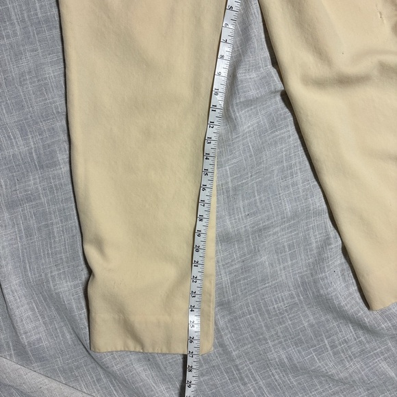 Ann Taylor LOFT woman’s dress pants 100% wool - Picture 3 of 4